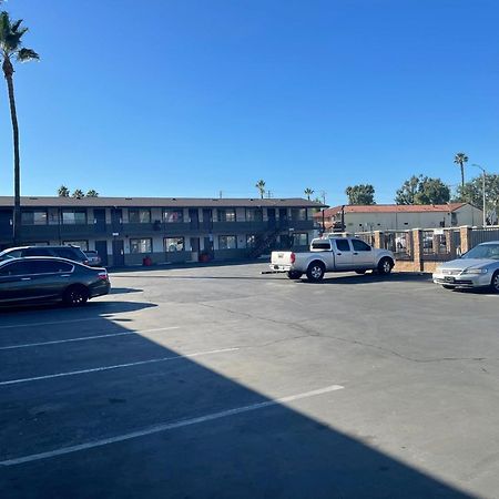 Studio 6 Suites San Bernardino, Ca Экстерьер фото