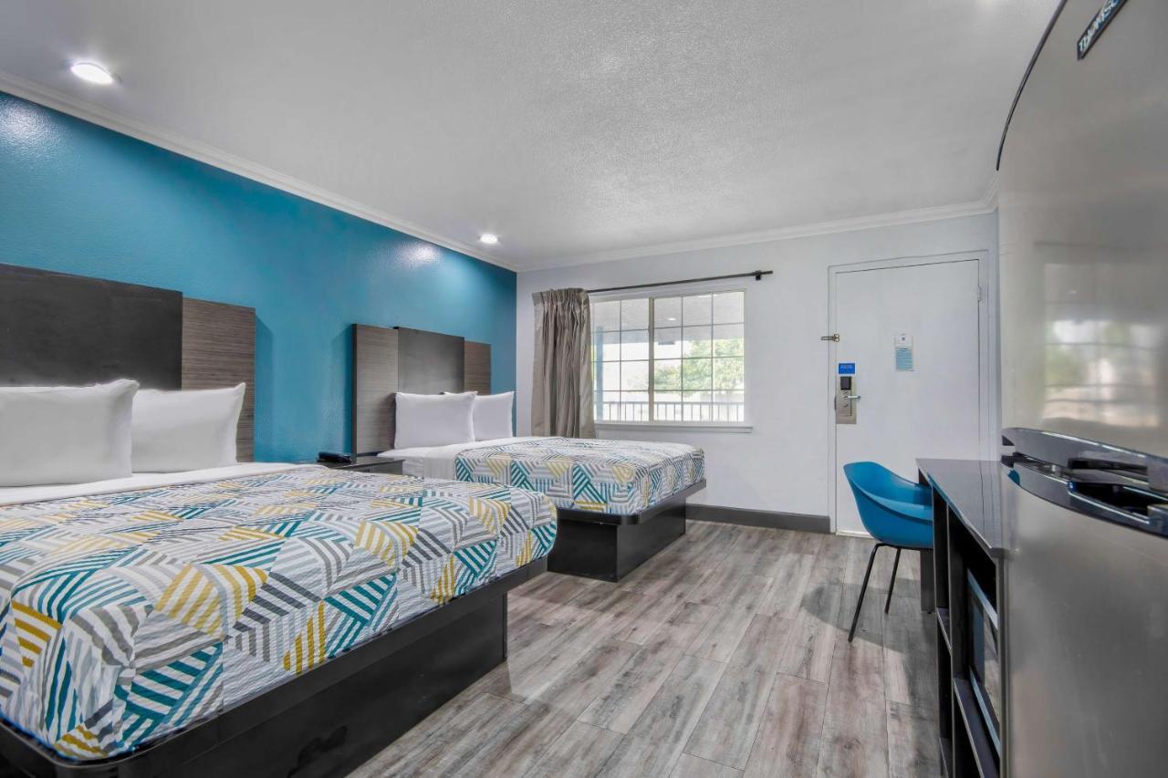Studio 6 Suites San Bernardino, Ca Экстерьер фото