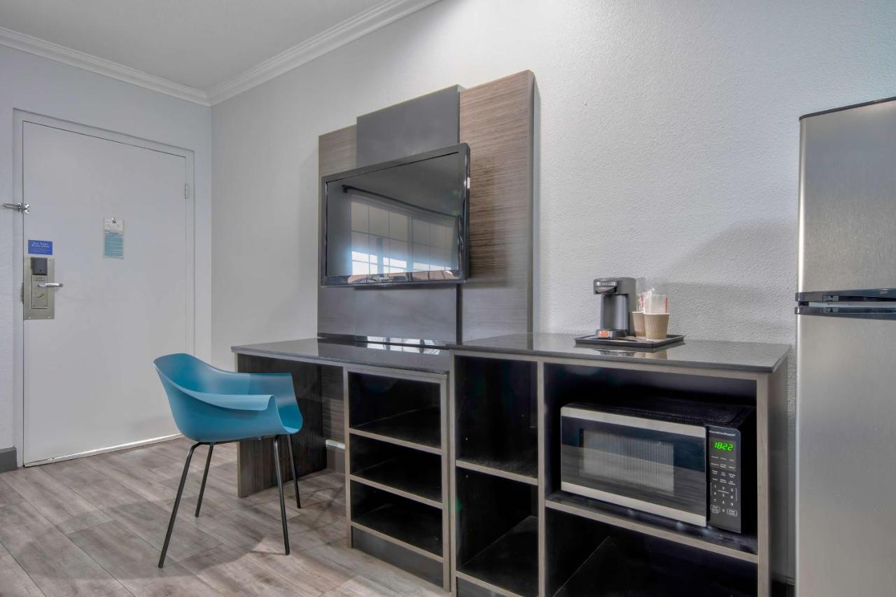 Studio 6 Suites San Bernardino, Ca Экстерьер фото