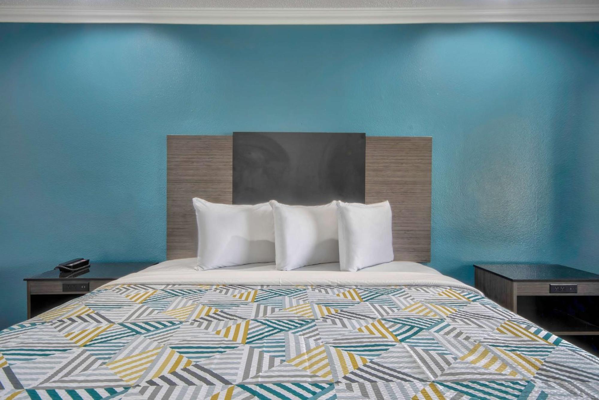Studio 6 Suites San Bernardino, Ca Экстерьер фото