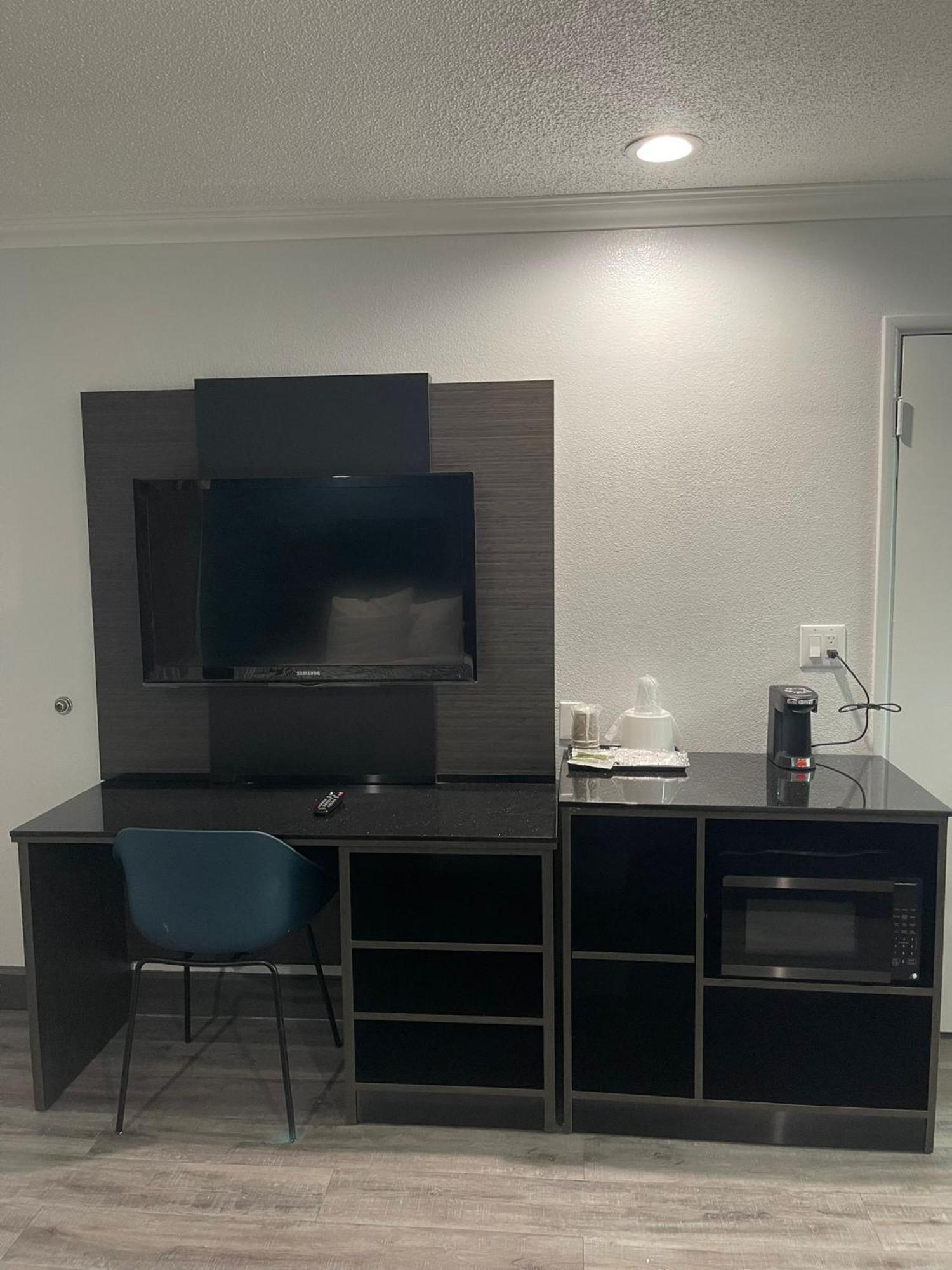 Studio 6 Suites San Bernardino, Ca Экстерьер фото