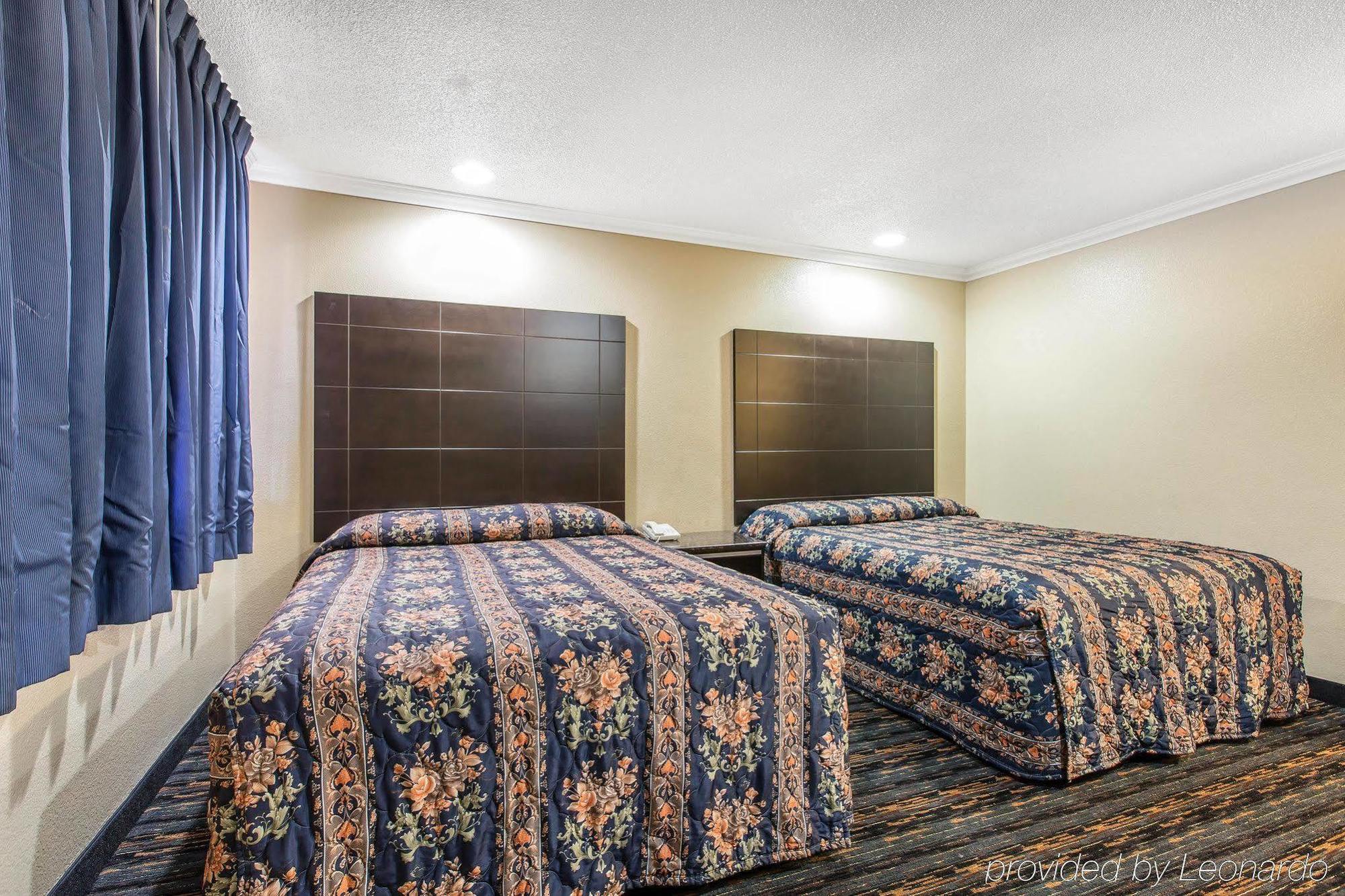 Studio 6 Suites San Bernardino, Ca Экстерьер фото