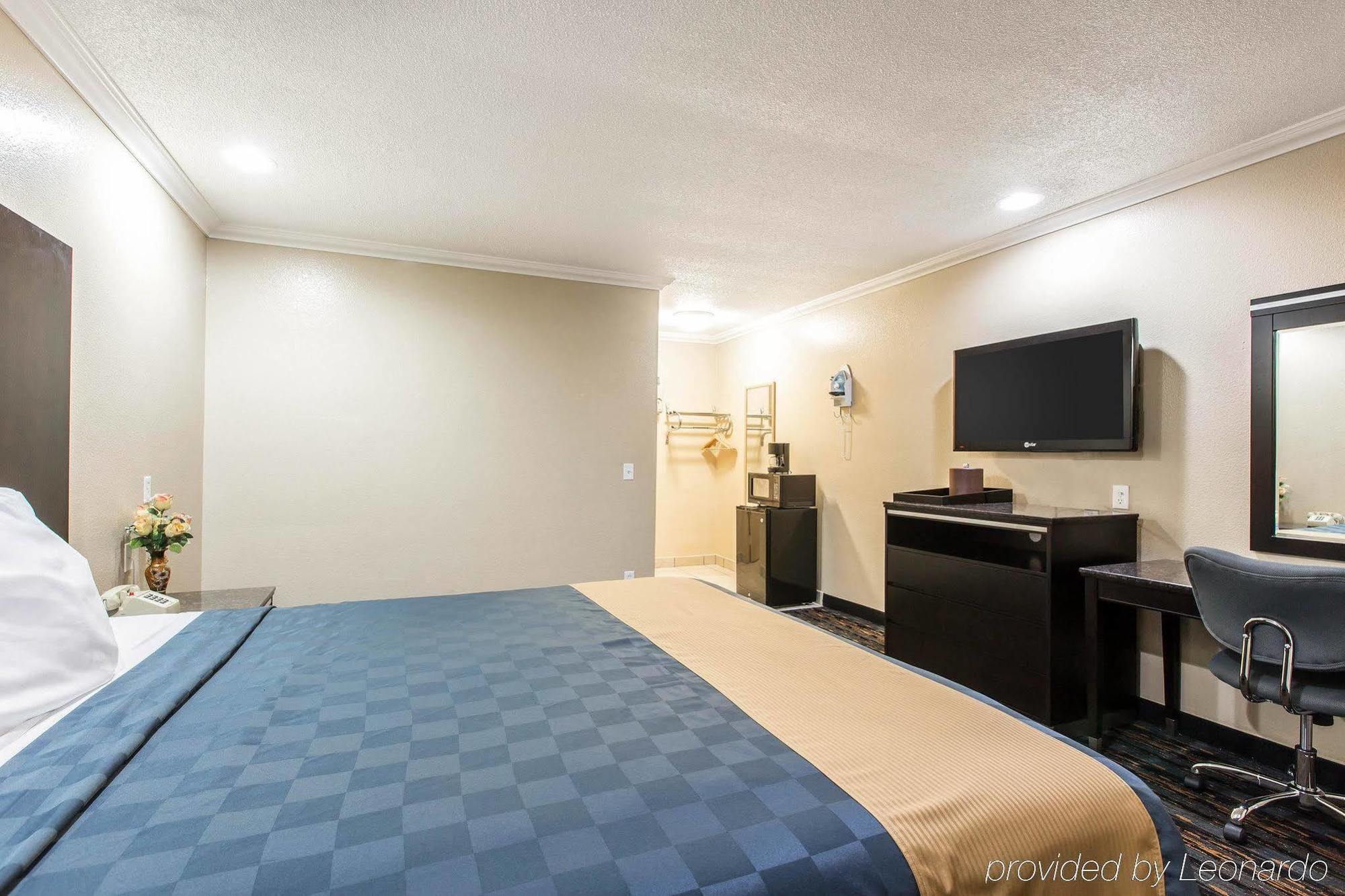 Studio 6 Suites San Bernardino, Ca Экстерьер фото